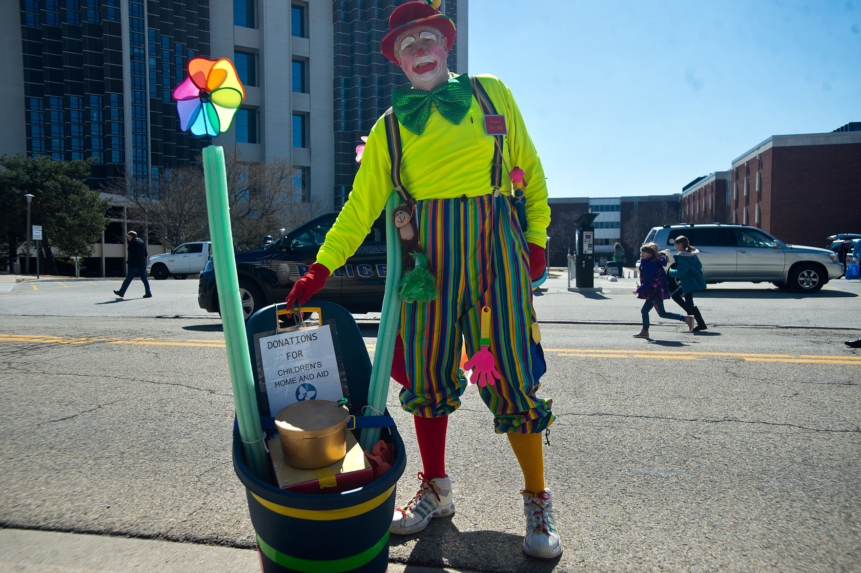Nor-Mal the clown